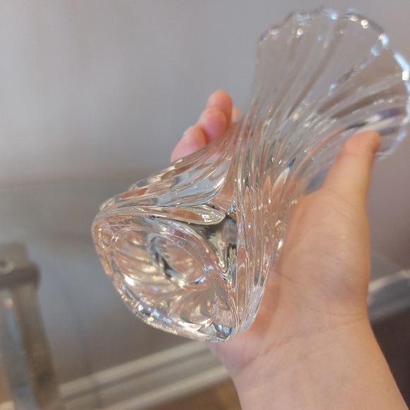 Vintage Mikasa Crystal vase - Picture 11 of 14